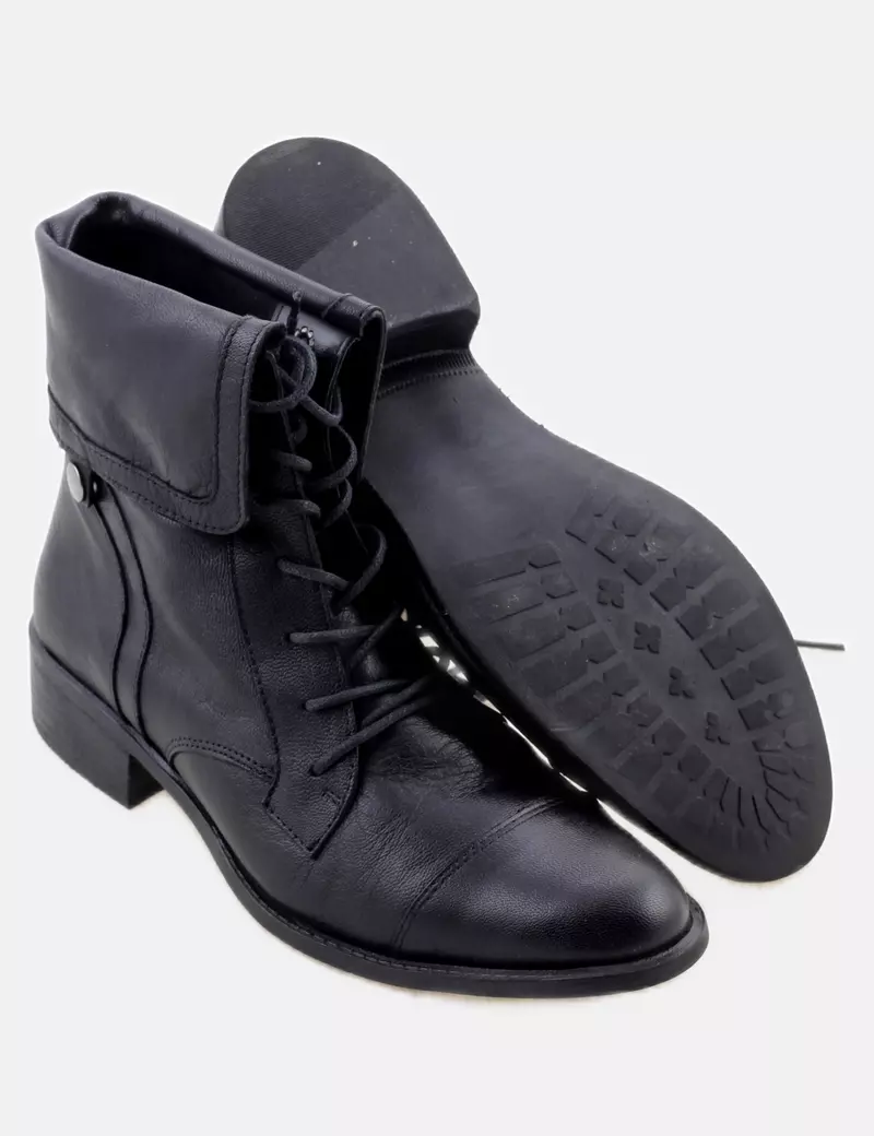 CAZZUALEN Botas