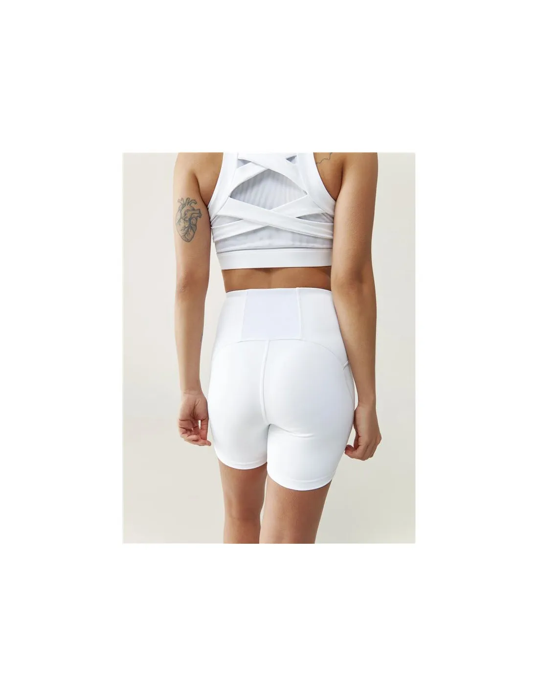 Pantalones cortos Born Living Yoga Colette Blanco Mujer